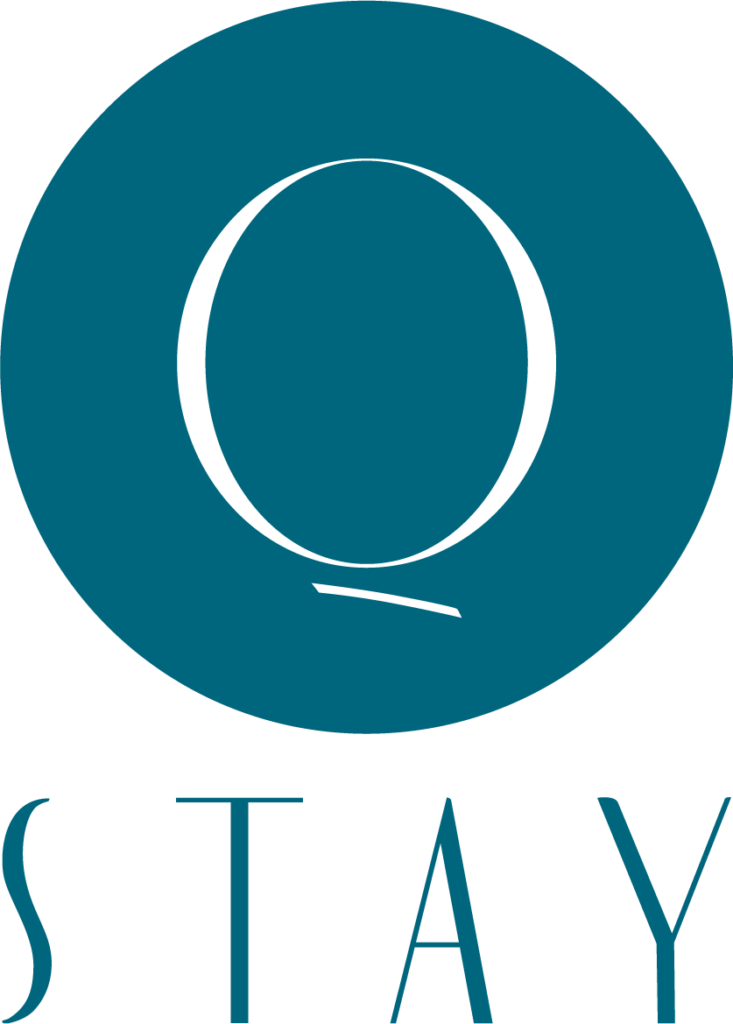 Q-Stay-Logo-circle-teal